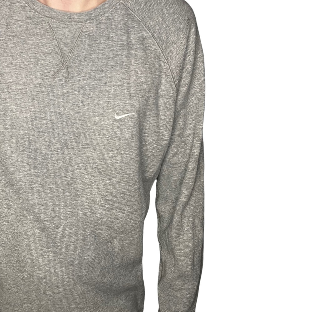 Nike The Athletic Dept. Gray light Sleeve Shirt